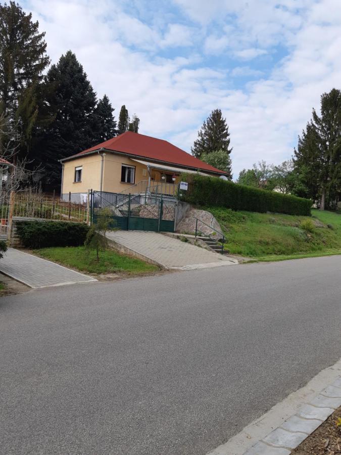 Lacihaz Igal Bagian luar foto